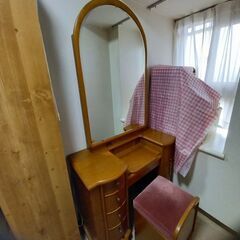 ドレッサー差し上げます