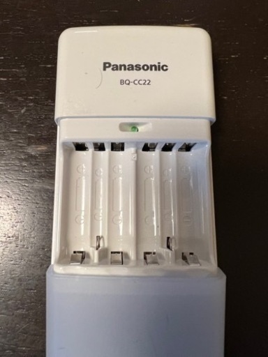 パナソニック　電池の充電器