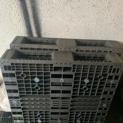 サンコー　パレット ×2  足場　台座　畑　コンテナの画像