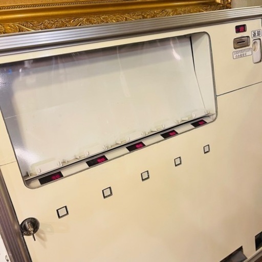 【売約済み】 希少　レア　フジタカ　タバコ自販機　自販機　レトロ　ビンテージ　昭和レトロ　昭和　鍵付き　FTV-K116  駄菓子屋　
