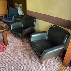 本革座椅子の画像