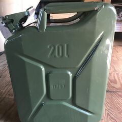 燃料タンク　20L　SANDRIK