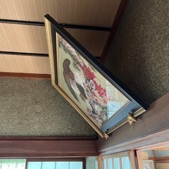 刺繍絵 鷹の画像
