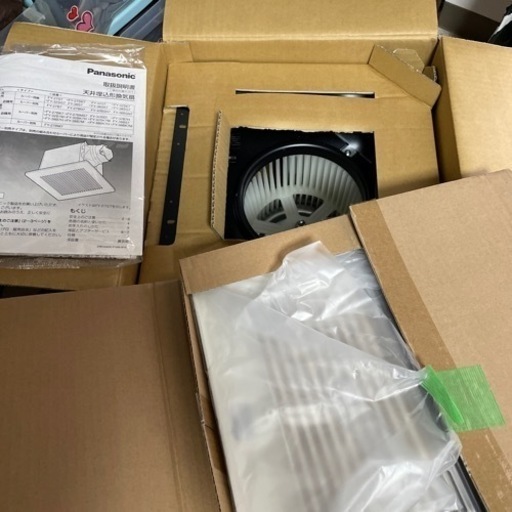 新品★Panasonic天井埋め込み形換気扇とルーバーのセット