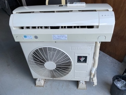 SHARP 2.2kwエアコン　AY-B22SD-W