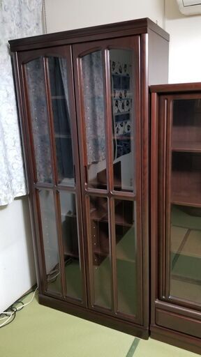 本棚２つ