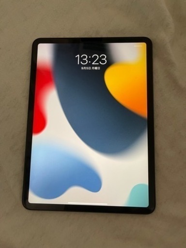 iPad Pro 第2世代11インチwifiモデル128GB