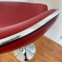 【募集終了】ハイチェア おしゃれ家具 バーチェア 昇降機能あり レッド の画像