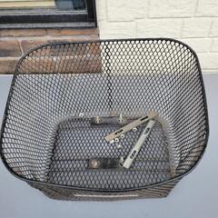 値下げ‼️ホンダ純正前カゴの画像