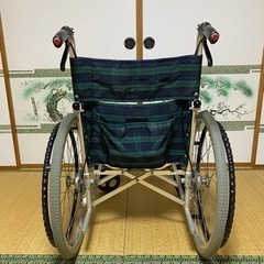 折りたたみ式　車椅子の画像