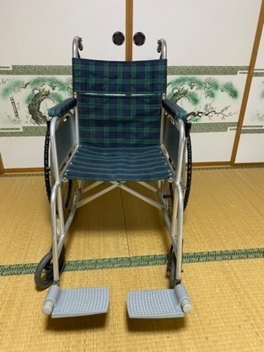 折りたたみ式　車椅子