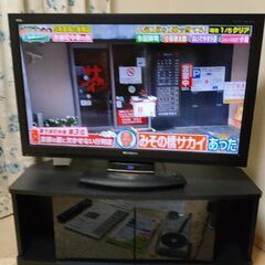 三菱ブルーレイ＆ＨＤＤ内蔵３７型液晶テレビセットの画像