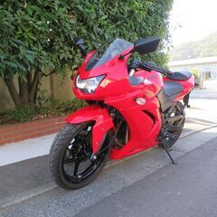 カワサキ　ニンジャ250Ｒ ピカピカ実働中古美車　低走行　バッテ...