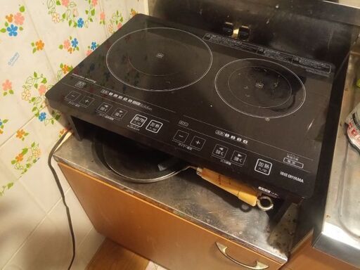 募集再開！アイリス　2口IHヒーター　中古　台付き