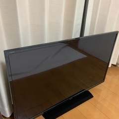 テレビ40型の画像