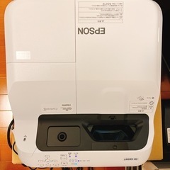 【美品/完動品】超短焦点プロジェクター/EB-685WTの画像