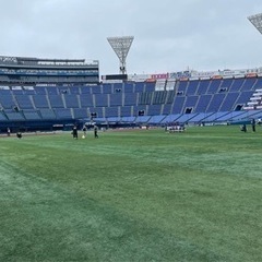 ハマスタでキャッチボールしませんか⚾️ - 友達