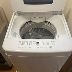 【使用期間半年以内　値下げしました】洗濯機 5kg アイリスオーヤマ IAW-T504の画像