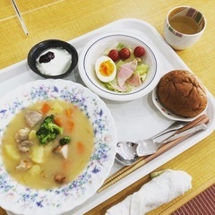 看護師・准看護師さん、オープニングスタッフ再募集中♪生活スタイルと両立できて、明るい職場で一緒に働きましょう✨の画像