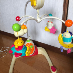 Conbi 赤ちゃんすやすやなかよしメリー