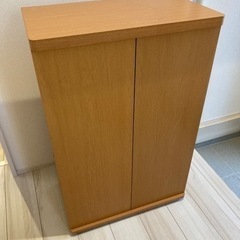 シューズボックス　靴箱　収納棚