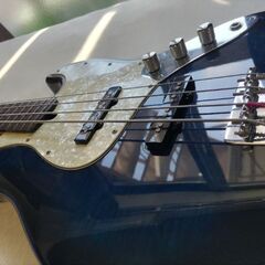 Bacchus universe series 4弦ベースの画像