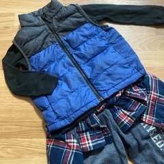 UNIQLO 男子ダウンベスト110cmアウトドア幼児の秋冬服　...