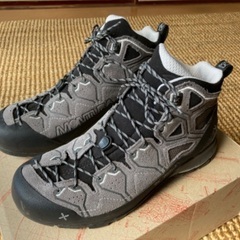 ハイキングブーツ 25cmの画像