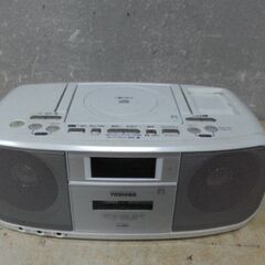 ●東芝　ＣＤラジカセ　ＴＹ－ＣＤＫ５