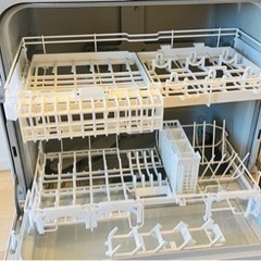 元値9万⇨4.5万　Panasonic食器洗い乾燥機NP-TH4 2021年製 の画像