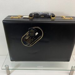 【レガストック川崎本店】 ★未使用品★HEBE 本革 アタッシュケース ビジネスバッグ メンズ タグ付き イタリア製の画像