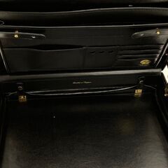 【レガストック川崎本店】 ★未使用品★HEBE 本革 アタッシュケース ビジネスバッグ メンズ タグ付き イタリア製の画像