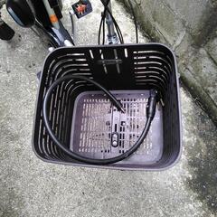 電動アシスト機能付き三輪自転車の画像