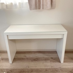 IKEA ドレッサーの画像