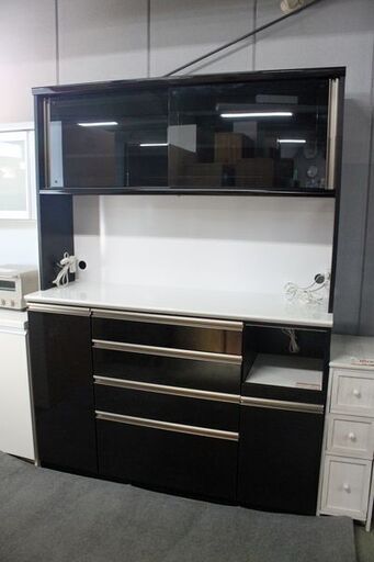 古賀家具 キッチンボード トレンド 幅1500 ブラック モイス ソフトクローズ ハイグロス 中古家具 店頭引取歓迎 R6421)