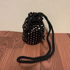 スパンコールのバッグ（巾着タイプ）未使用品