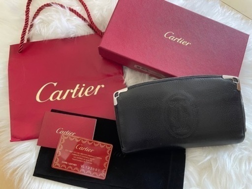 Cartier ラウンドファスナー　長財布