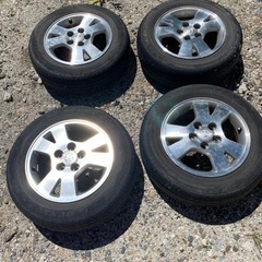 トヨタ純正アルミホイール  ラジアルタイヤ195/65R15
