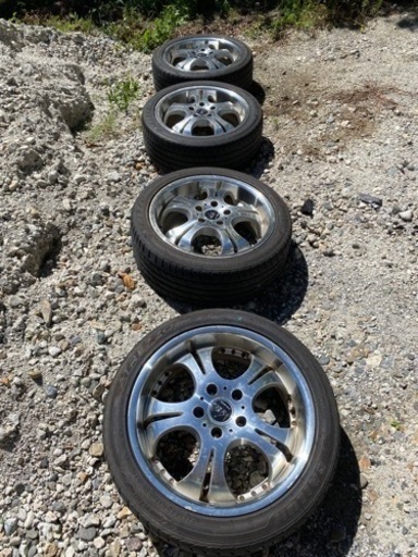 お取引中　VOLTEC INTER MILANO ボルテックインターミラノのアルミホイール 215/45ZR17