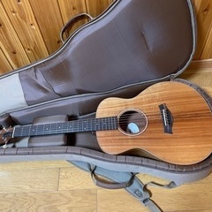 Taylor GS Mini-e KOAミニアコースティックギター　レフティの画像