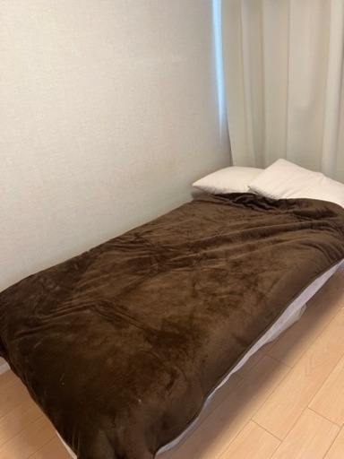 無印　脚付きマットレスベッド