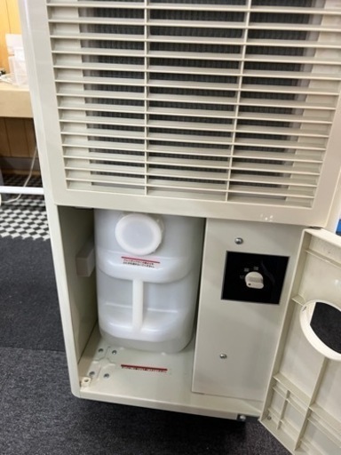 排熱ダクト付きスポットクーラー