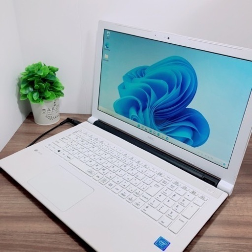 取引決定】☆初心者オススメ☆カメラ付き☆corei3☆SSD250GB☆