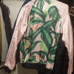 アディダスオリジナルス・トラックジャケットの画像