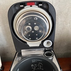 お値下げ！パナソニック　炊飯器 Wおどり炊き　SR-SPX107の画像