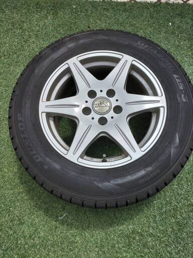 16インチアルミホイール スタッドレスタイヤ 4本セット 中古品 16インチ×7J＋35 215/65/R16