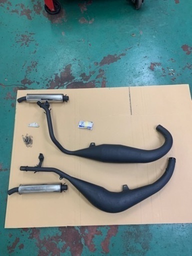 売却済　希少　RGV250Γ VJ22A レース用チャンバー