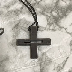 【決まりました】GUCCI グッチ アクセサリー ネックレス クロス カットアウト シルバー 銀 十字架の画像