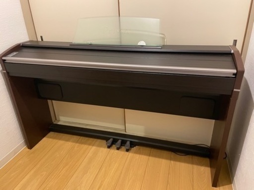 綺麗な　美品です　電子ピアノ CASIO PX-700 88鍵