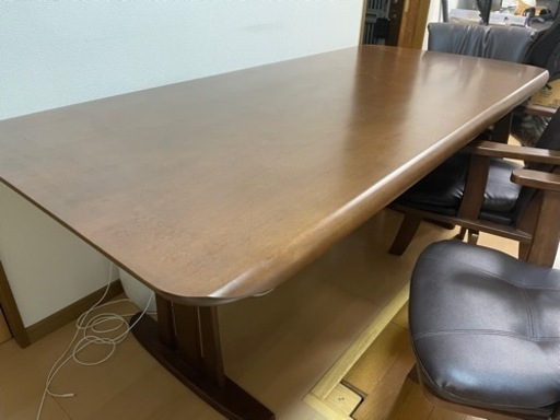 (お話中)ダイニングテーブルセット(椅子4脚)